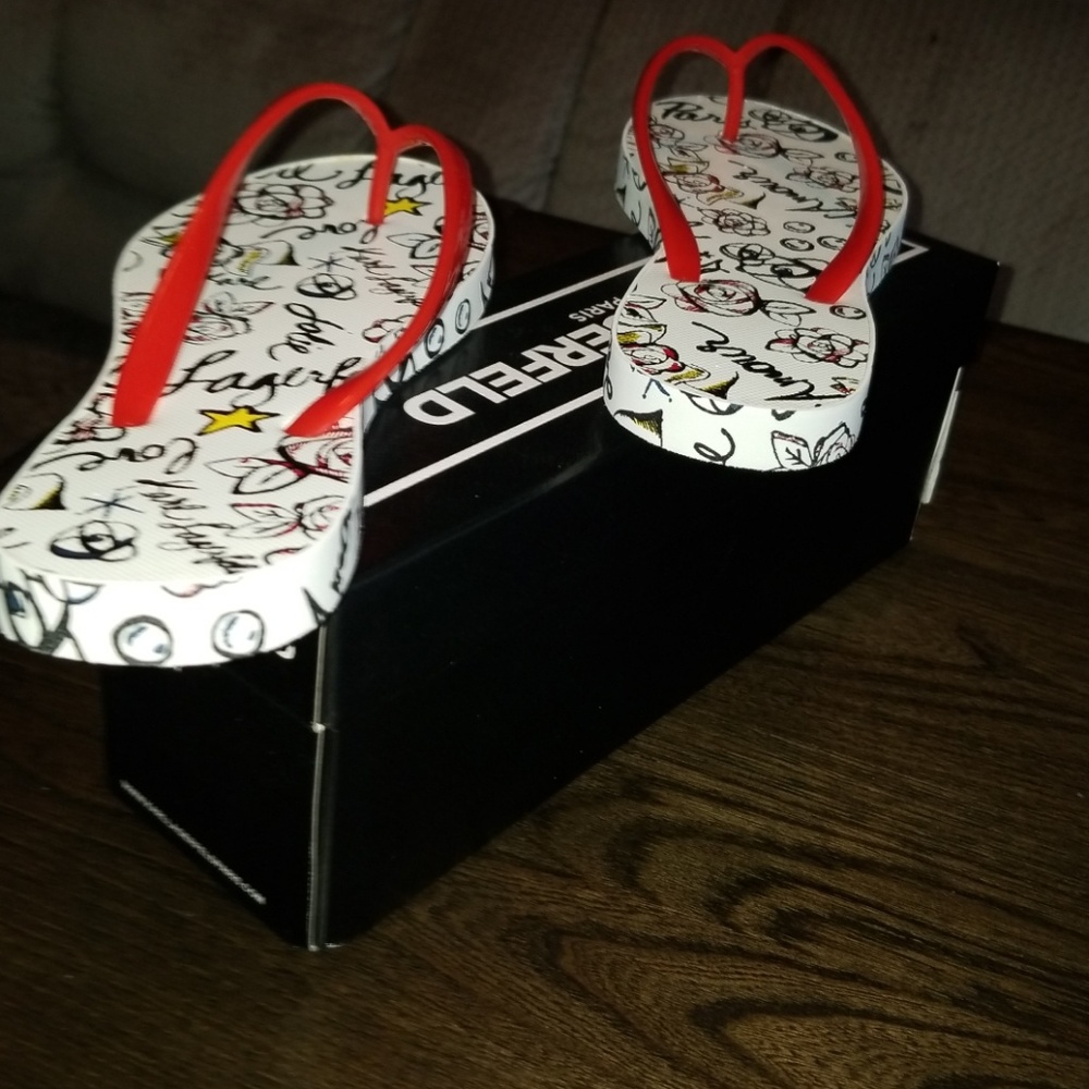 New Karl Lagerfeld Paris Farah Red Eva Flip Flop - Picture 6 of 8